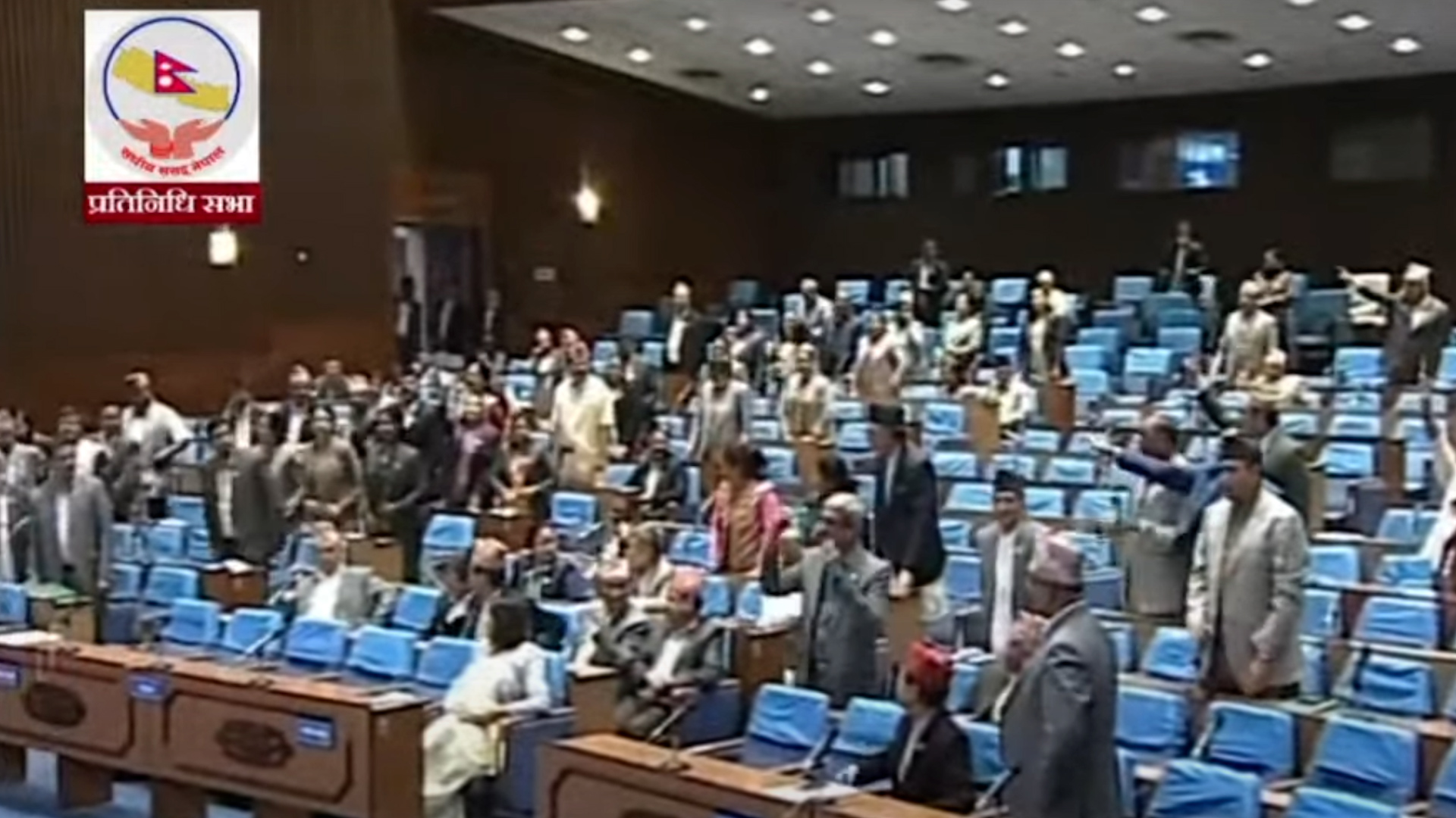 संसद्मा होहल्ला : प्रधानमन्त्रीको जवाफमा नियमापत्ति 